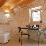 Td Trulli Della Magnolia Trulli W Amazing Garden *