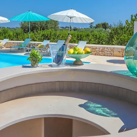 Td Trulli Della Magnolia Trulli With Amazing Garden *
