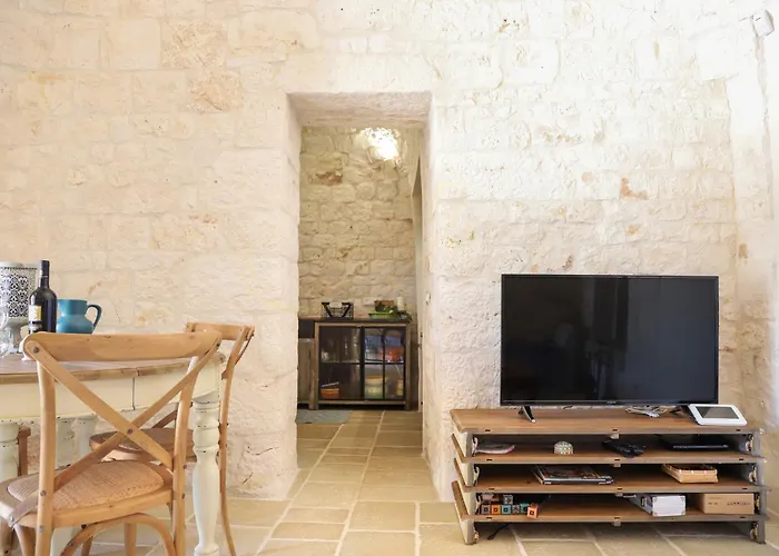 Td Trulli Della Magnolia Trulli W Amazing Garden Holiday home Monopoli